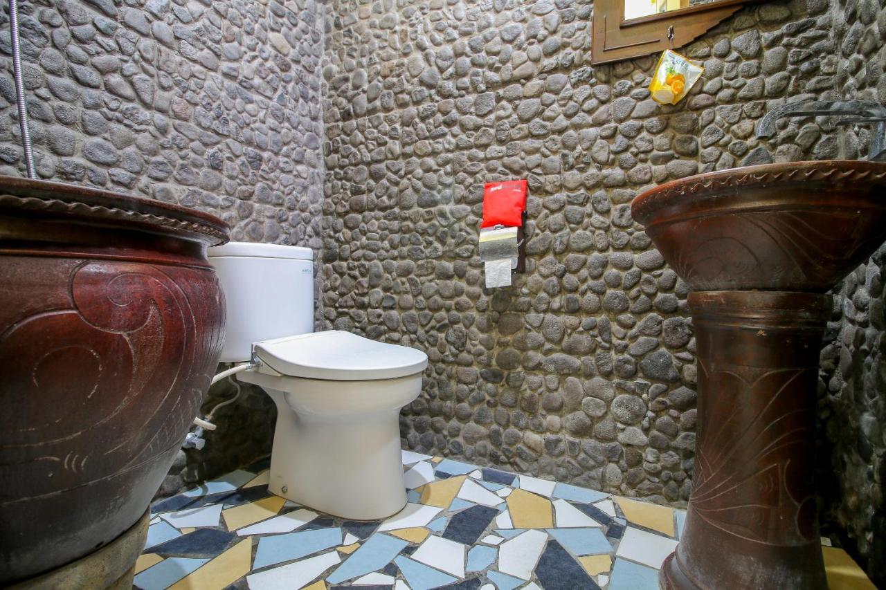 Reddoorz Plus @ Maguwo Kalasan Δωμάτιο φωτογραφία